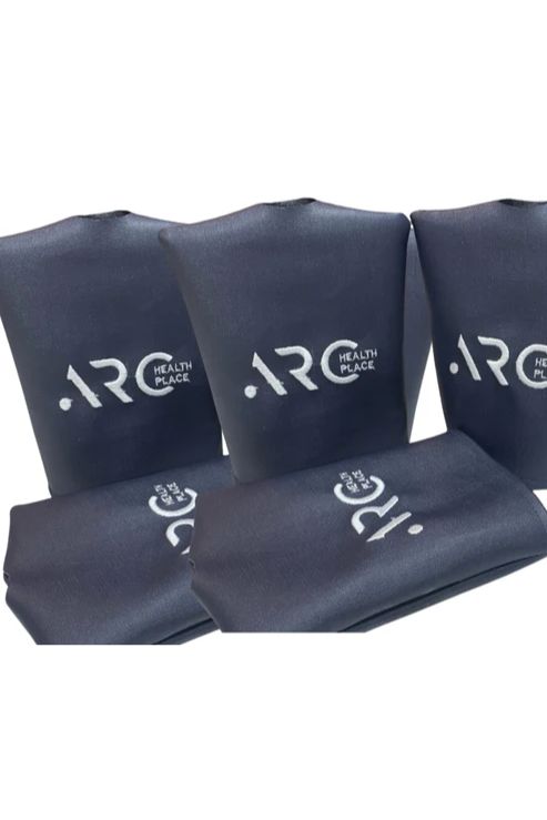 Kit para Soroterapia Almofada Braço e Capa Soro Personalizada em Bordado 6 itens